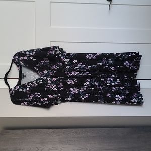 Torrid Black Floral V-Neck Dress - Size 3